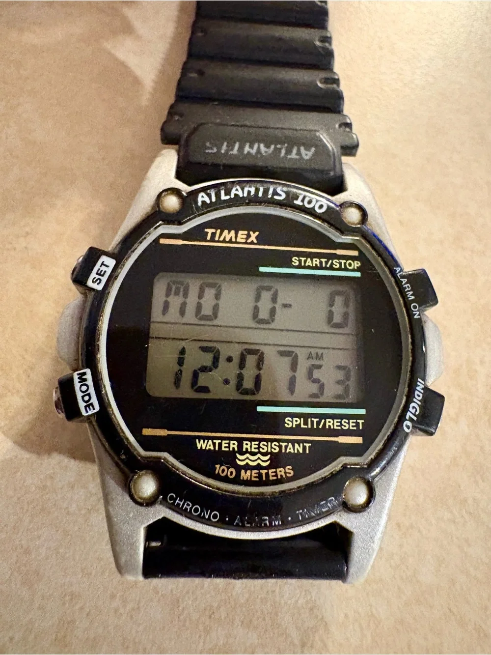 TIMEX VINTAGE ATLANTIS 100 DIGITAL 40mm WATCH ORIGINAL BRACELET New Battery
